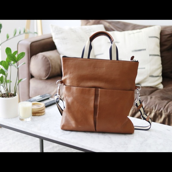 Coach Bag - Picture 1 of 2